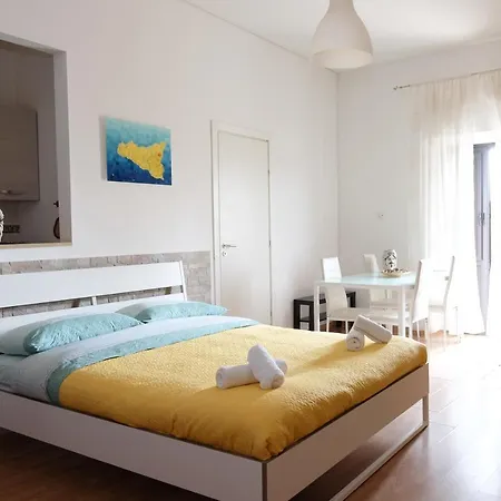 Casa Vacanze Marconi Holiday home Caltagirone